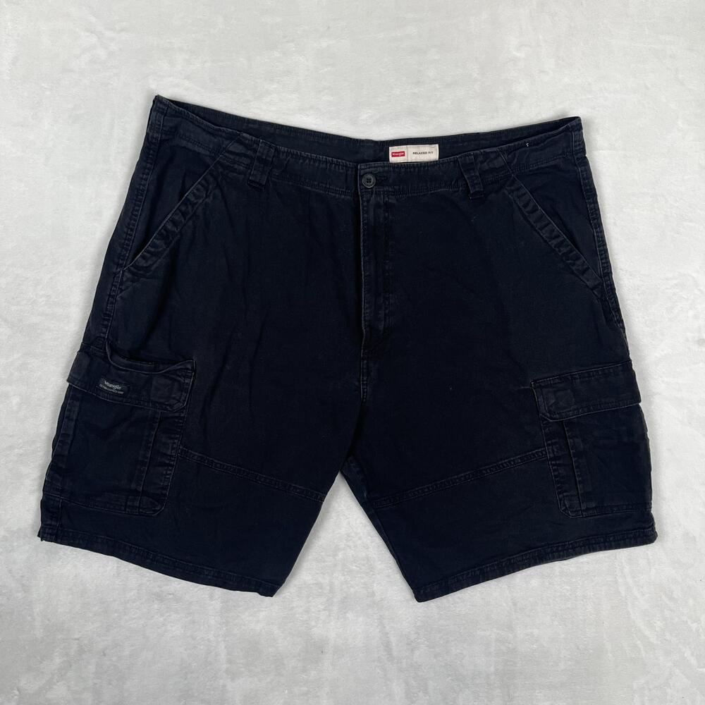 Wrangler Cargo Shorts Mens 42 Black Canvas Relaxed Fit 10 Inseam Utility Pockets